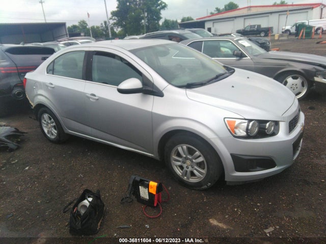 Chevrolet Sonic Lt Auto 2016 1G1JC5SH0G4171337 Image 1