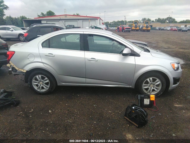 Chevrolet Sonic Lt Auto 2016 1G1JC5SH0G4171337 Image 13