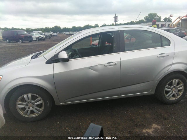 Chevrolet Sonic Lt Auto 2016 1G1JC5SH0G4171337 Image 14