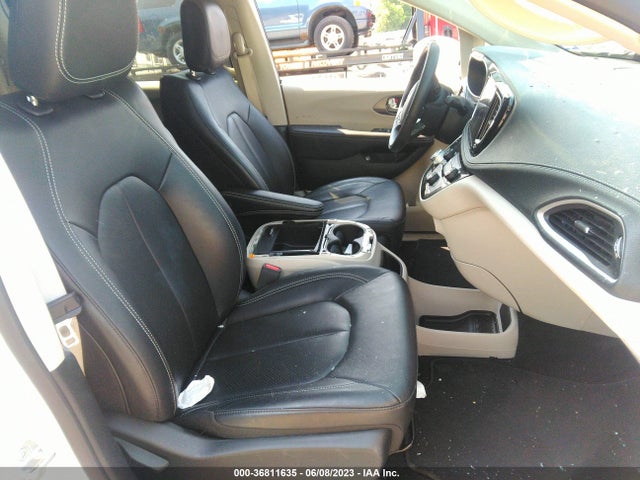 Chrysler Pacifica Hybrid Touring L 2022 2C4RC1L70NR105728 Image 5