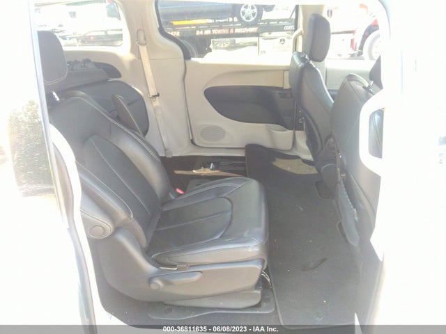 Chrysler Pacifica Hybrid Touring L 2022 2C4RC1L70NR105728 Image 8
