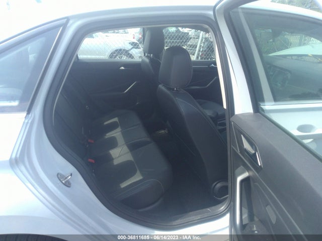 3VWC57BU0KM111667 Volkswagen Jetta S/se/r-line