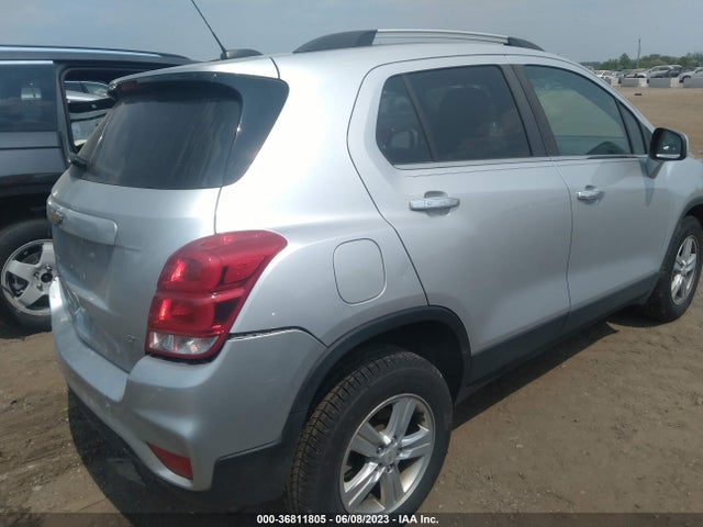 Chevrolet Trax Lt 2018 KL7CJPSB4JB701001 Image 4