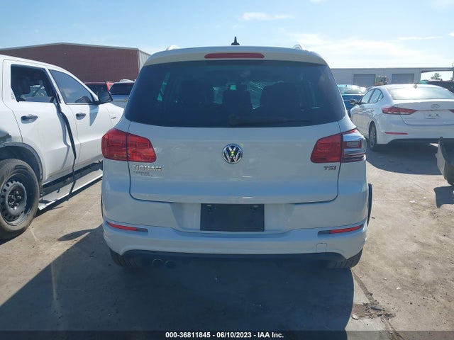 WVGTV7AX5HW505300 Volkswagen Tiguan Sport