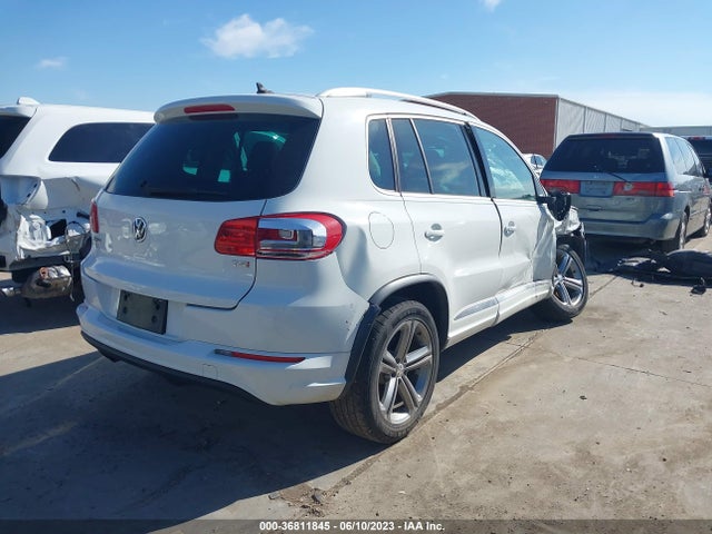 WVGTV7AX5HW505300 Volkswagen Tiguan Sport