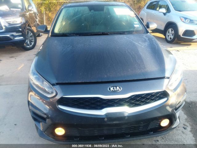 3KPF24AD8ME267204 KIA Forte Lxs