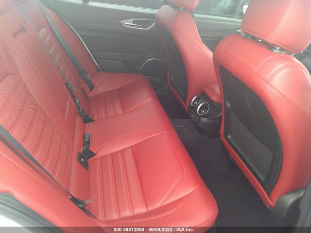 2022 Alfa Romeo Giulia, VIN: ZARFAMBN3N7653837