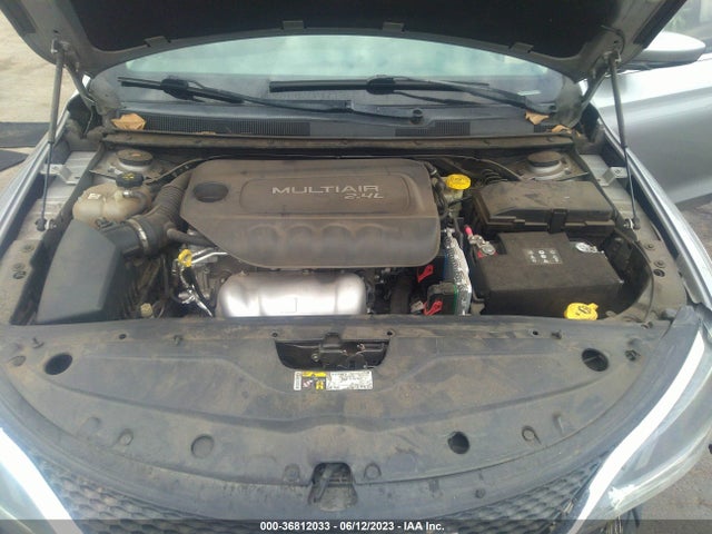 Chrysler 200 Limited 2015 1C3CCCAB6FN754395 Image 10