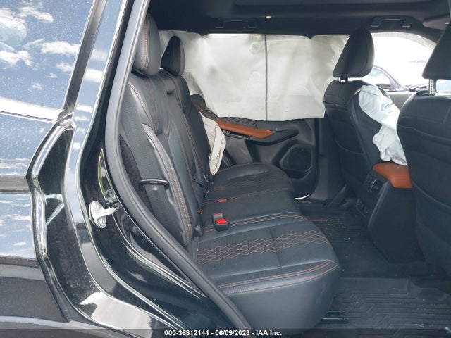 JA4J4VA88NZ044450 Mitsubishi Outlander Sel