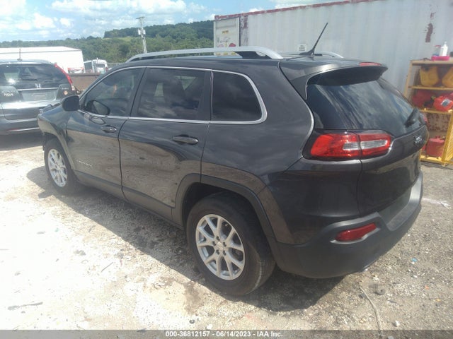 1C4PJLCB3FW793360 Jeep Cherokee Latitude