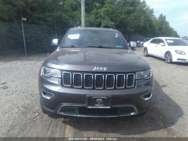 1C4RJFBG1JC237100 Jeep Grand Cherokee Limited