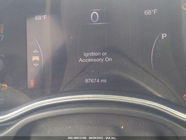 1C4RJFBG1JC237100 Jeep Grand Cherokee Limited