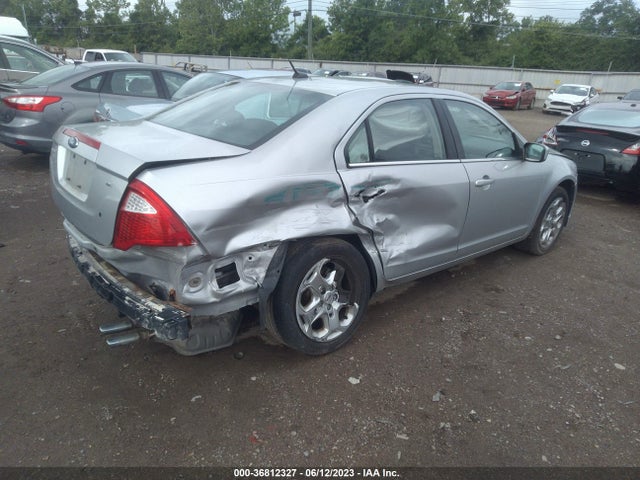 2010 FORD FUSION SE VIN: 3FAHP0HA7AR249172