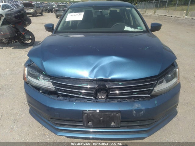 3VW2B7AJ0HM413769 Volkswagen Jetta 1.4t S