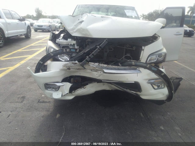 2015 INFINITI QX80 VIN: JN8AZ2NF6F9574808