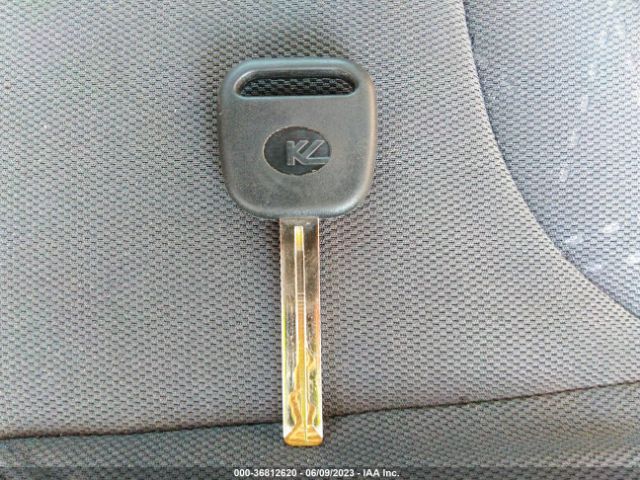 KNADN4A35E6353855 KIA RIO EX