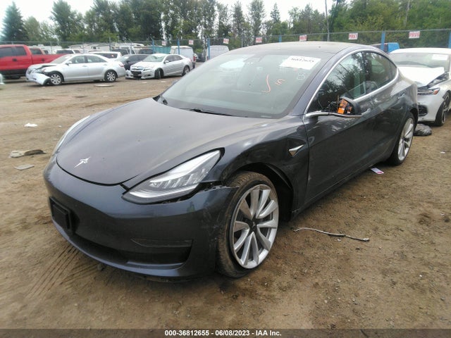 Tesla Model 3 Range 2019 5YJ3E1EA1KF397535 Image 2
