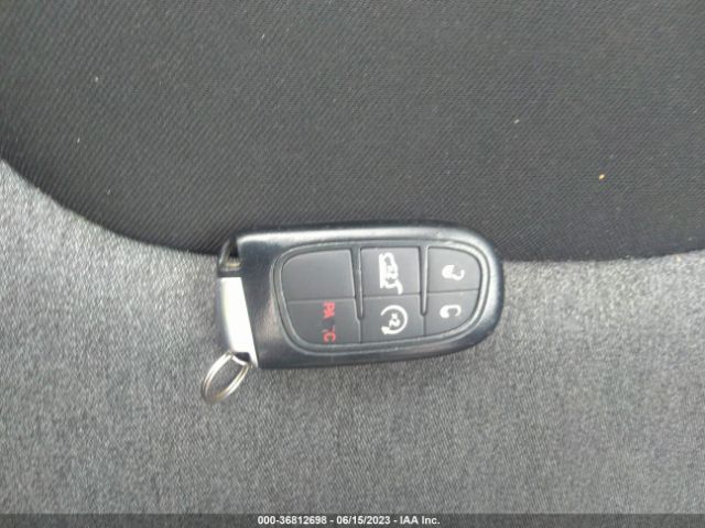 1C4PJMCS8EW125820 Jeep Cherokee Latitude