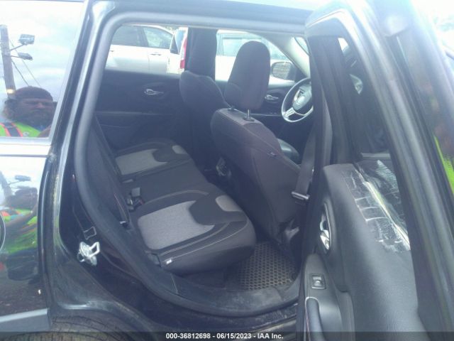 1C4PJMCS8EW125820 Jeep Cherokee Latitude