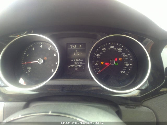 3VWD17AJ3GM281195 Volkswagen Jetta Sedan 1.8t Sport
