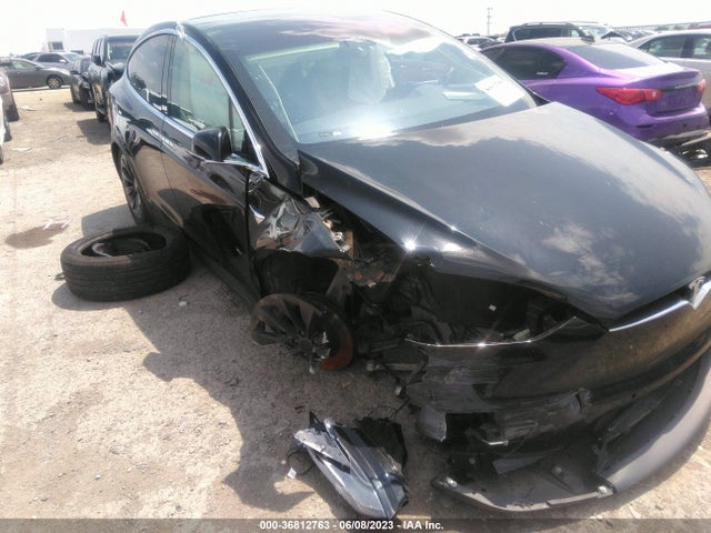 Tesla Model X 90d/75d/100d 2017 5YJXCBE25HF054256 Image 5
