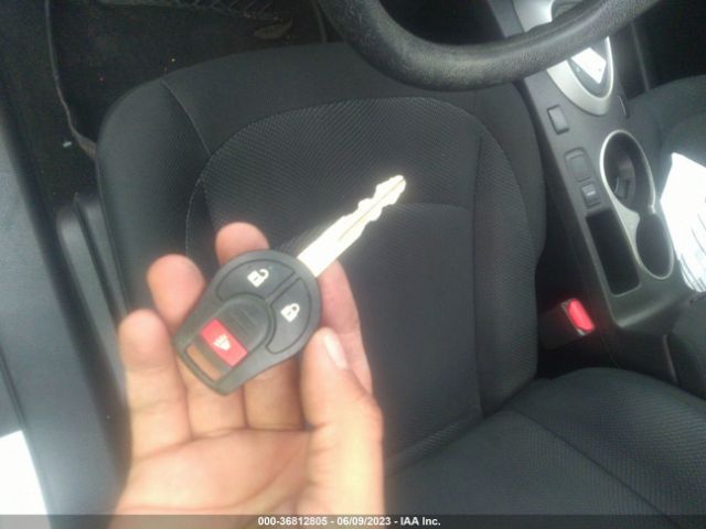 JN8AS5MT8FW667537 Nissan Rogue Select S
