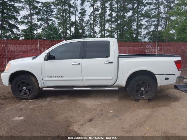 1N6BA0EC1FN514232 Nissan TITAN SV