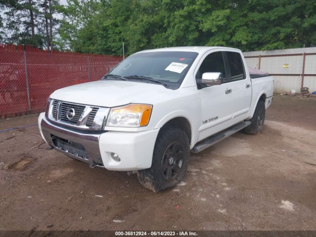 1N6BA0EC1FN514232 Nissan TITAN SV