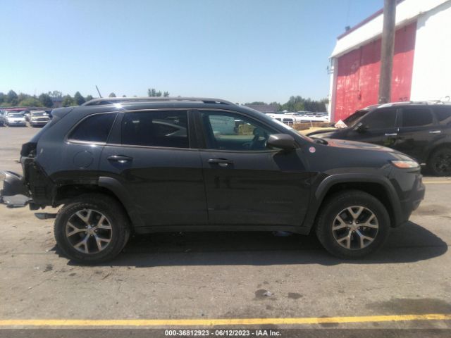 1C4PJMBS0HW577007 Jeep Cherokee Trailhawk