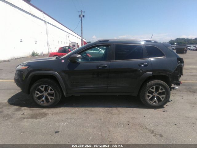1C4PJMBS0HW577007 Jeep Cherokee Trailhawk