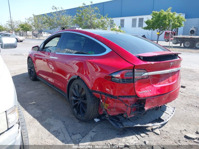 Tesla MODEL X 2018 5YJXCAE29JF119884 Image 44