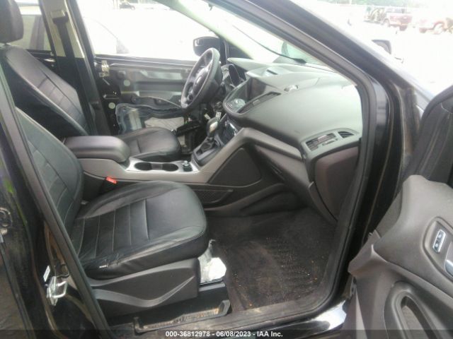 1FMCU0GX3FUA37237 Ford ESCAPE SE