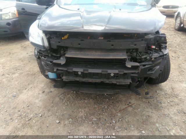 1FMCU0GX3FUA37237 Ford ESCAPE SE