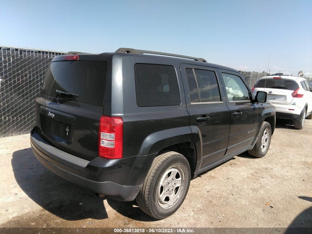 1C4NJPBAXED521888 Jeep Patriot Sport/altitude