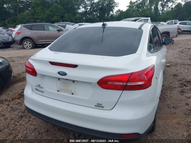 1FADP3FE0JL223081 Ford FOCUS SE