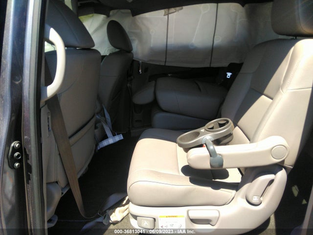 Honda Odyssey Touring 2016 5FNRL5H95GB033246 Image 8