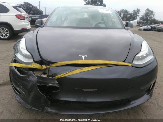 Tesla Model 3 Long Range 2018 5YJ3E1EB5JF184482 Image 11