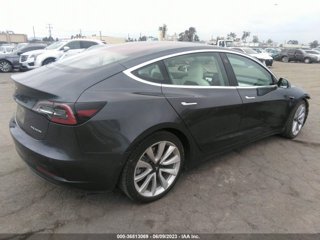 Tesla Model 3 Long Range 2018 5YJ3E1EB5JF184482 Image 4