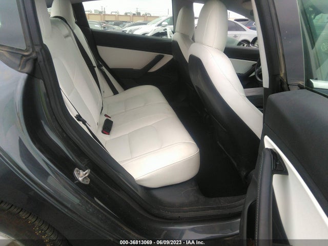 Tesla Model 3 Long Range 2018 5YJ3E1EB5JF184482 Image 8
