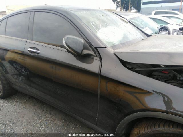 WDC0J4KB1KF610163 Mercedes-Benz Glc Glc 300
