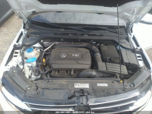 3VWL17AJ5HM399231 Volkswagen Jetta 1.8t Sel
