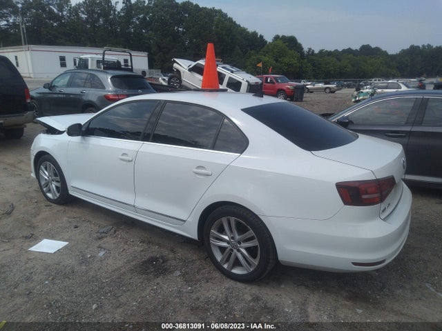 3VWL17AJ5HM399231 Volkswagen Jetta 1.8t Sel
