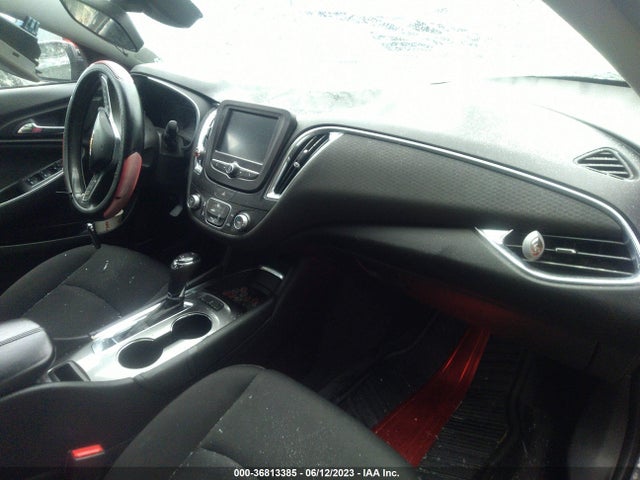 Chevrolet MALIBU LT 2018 1G1ZD5ST2JF201339 Image 5