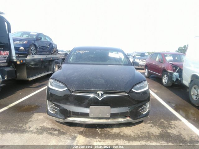 5YJXCBE4XJF106665 Tesla Model X 75d/100d/p100d