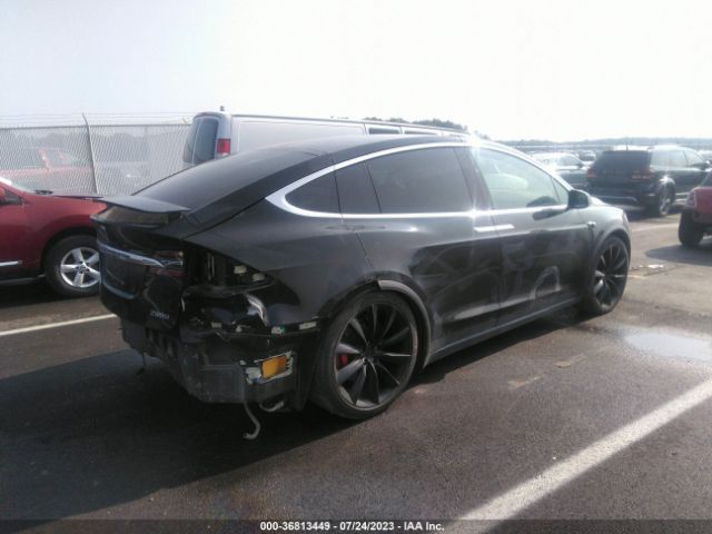 5YJXCBE4XJF106665 Tesla Model X 75d/100d/p100d