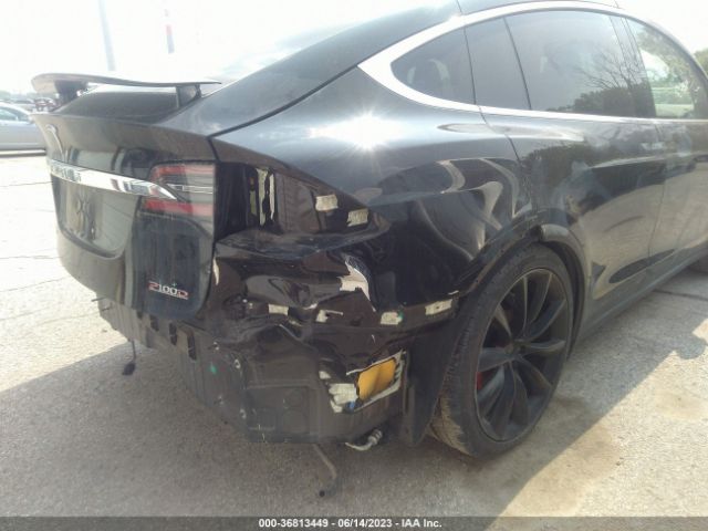 5YJXCBE4XJF106665 Tesla Model X 75d/100d/p100d