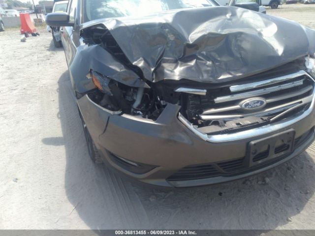 1FAHP2H81FG206583 Ford TAURUS SEL