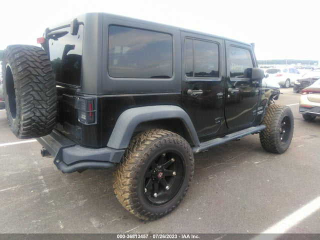 1C4BJWDGXFL511271 Jeep Wrangler Unlimited Sport