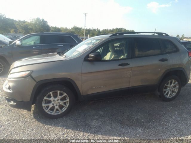 1C4PJLAB3GW275379 Jeep Cherokee Sport