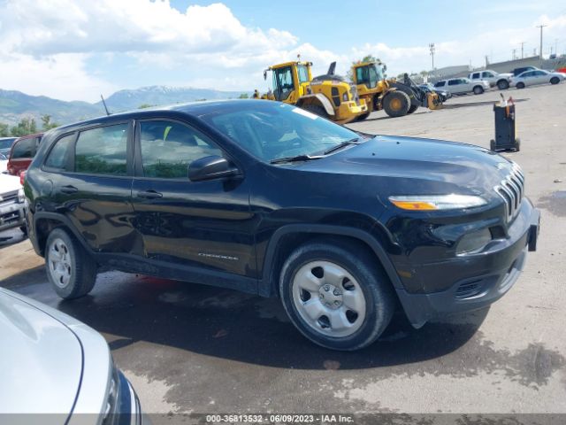 1C4PJLAB7HW623394 Jeep Cherokee Sport